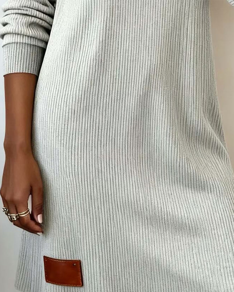 Straight Dress with Long Sleeves and High Collar