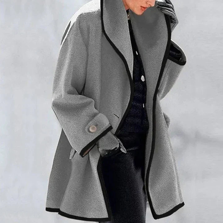 Amelia | Double-Breasted Wool Coat
